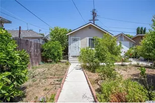 359 W Garfield Ave, Glendale, CA 91204 - Photo 1