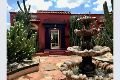 989 W Kensington Road, Los Angeles, CA 90026 - Photo 1