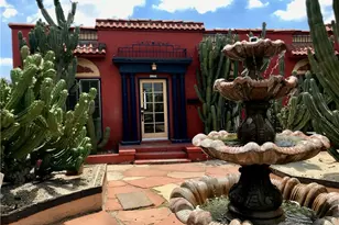 989 W Kensington Rd, Los Angeles, CA 90026 - Photo 1