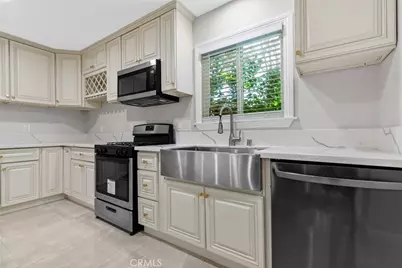 6711 Rhea Avenue #A, Reseda, CA 91335 - Photo 1