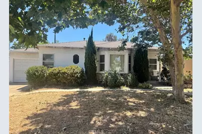 2116 N Screenland Drive, Burbank, CA 91505 - Photo 1