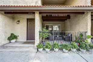 9552 Via Venezia, Burbank, CA 91504 - Photo 1