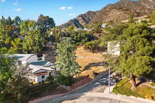 2829 Willowhaven Dr, La Crescenta, CA 91214 - Photo 1