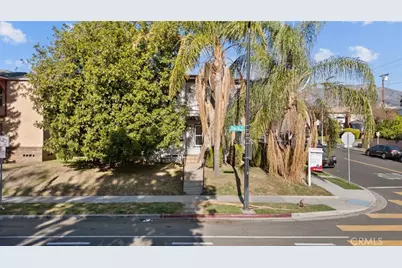 1200 N 3rd Street, Burbank, CA 91504 - Photo 1