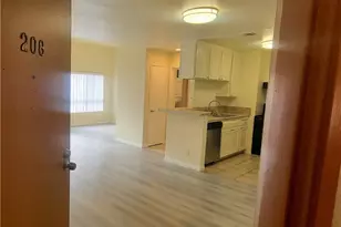 5060 Kester Ave, Sherman Oaks, CA 91403 - Photo 1