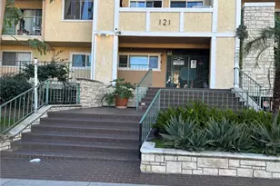 121 Sinclair Ave, Glendale, CA 91206 - Photo 1