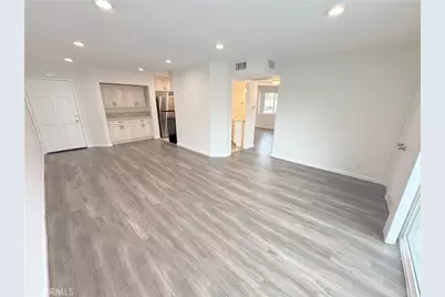 3016 Honolulu Avenue #8, Glendale, CA 91214 - Photo 1
