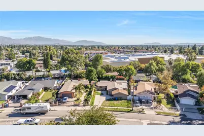 11200 Amestoy, Granada Hills, CA 91344 - Photo 1