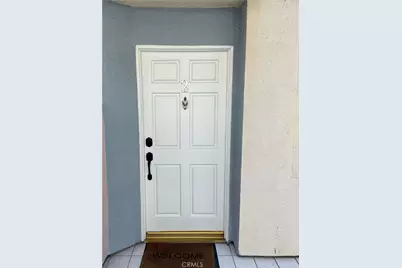 10920 Moorpark, North Hollywood, CA 90062 - Photo 1