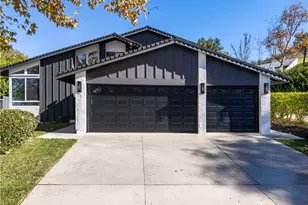 382 Thunderhead St, Thousand Oaks, CA 91360 - Photo 1