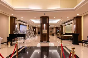 345 Pioneer Dr, Glendale, CA 91203 - Photo 1