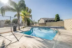 936 Fairway Dr, Colton, CA 92324 - Photo 1