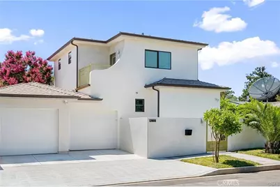 13908 W Collins Street, Sherman Oaks, CA 91401 - Photo 1