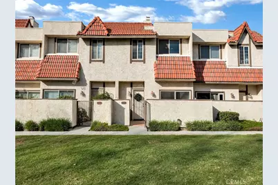 17951 River Circle #3, Canyon Country, CA 91387 - Photo 1