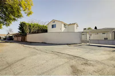 13329 Strathern Street, North Hollywood, CA 91605 - Photo 1