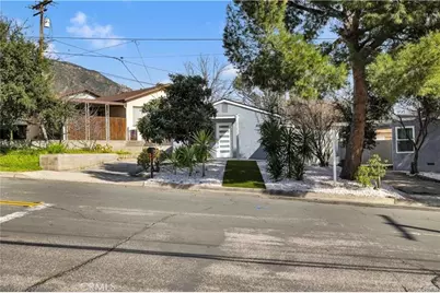 4640 Lowell Avenue, La Crescenta, CA 91214 - Photo 1