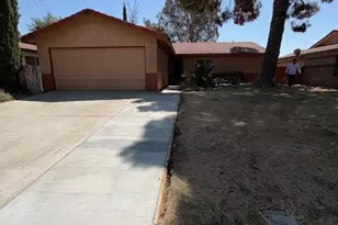 43702 Rembrandt St, Lancaster, CA 93535 - Photo 1