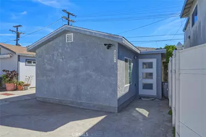 5862 Beck Ave #1/2, North Hollywood, CA 91601 - Photo 1