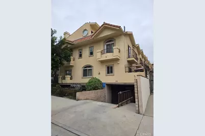 10220 Samoa Avenue #107, Tujunga, CA 91042 - Photo 1