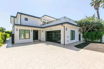 6426 Varna Avenue, Van Nuys, CA 91401 - Photo 1
