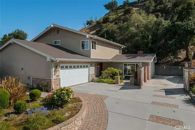 900 Chudleigh Lane, Glendale, CA 91207 - Photo 1