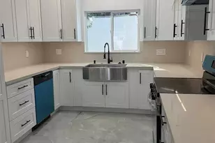 522 Stanford Rd, Burbank, CA 91504 - Photo 1