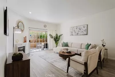 435 E Valencia #105, Burbank, CA 91501 - Photo 1