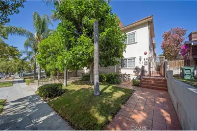 715 E Angeleno #104, Burbank, CA 91501 - Photo 1