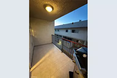 7641 Reseda Blvd, Reseda, CA 91335 - Photo 1