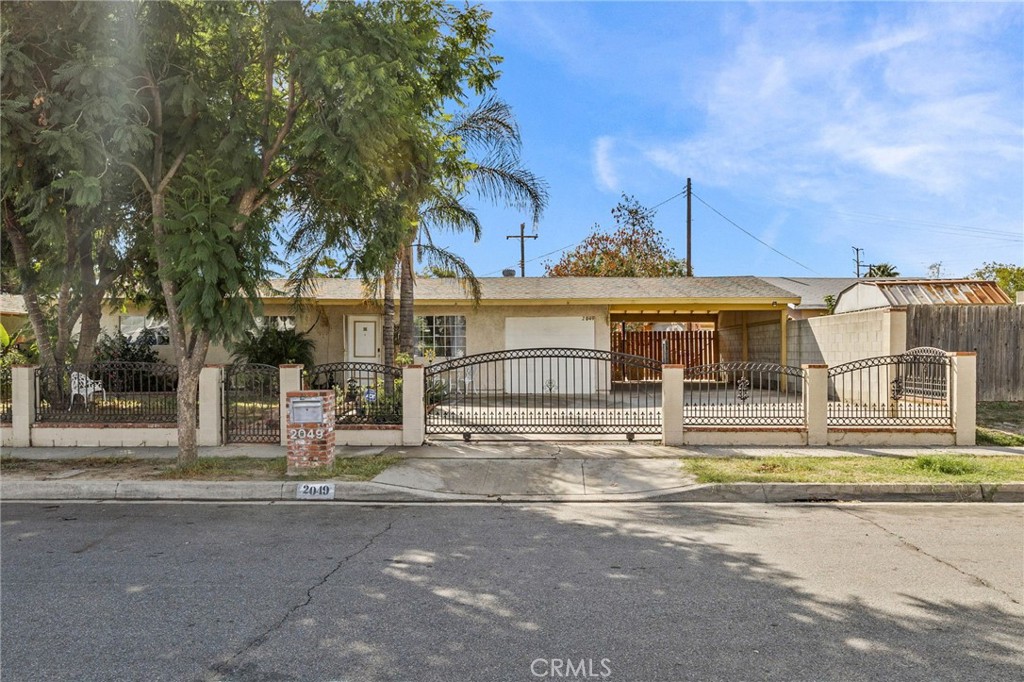 2049 Magnolia Ave, San Bernardino, CA 92411 MLS HD22227284 Coldwell