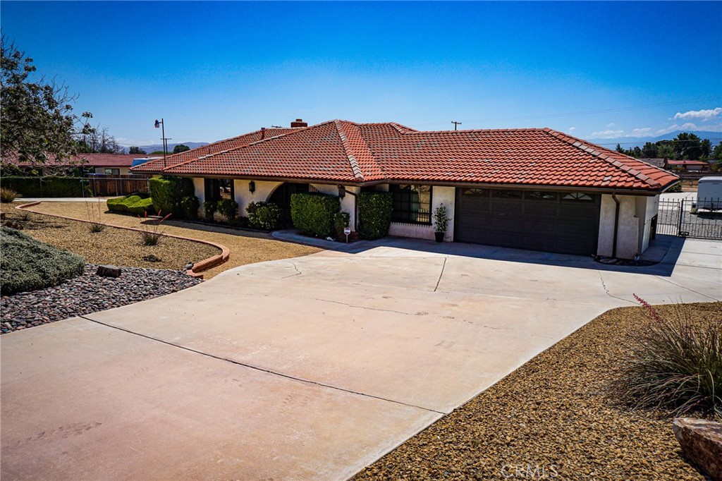 20635 Rancherias Rd, Apple Valley, CA 92307 MLS HD23095959 Coldwell