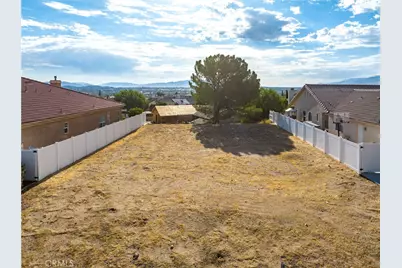 13475 Hidden Valley Road, Victorville, CA 92395 - Photo 1