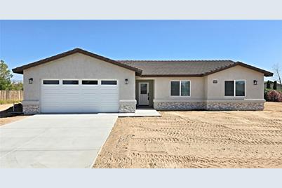 21415 Kenora Court, Apple Valley, CA 92308 - Photo 1