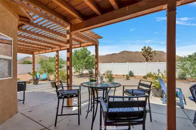 16323 Shirwaun Road, Apple Valley, CA 92307 - Photo 41