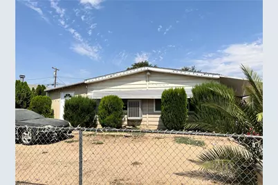 19184 Lindsay Street, Hesperia, CA 92345 - Photo 1
