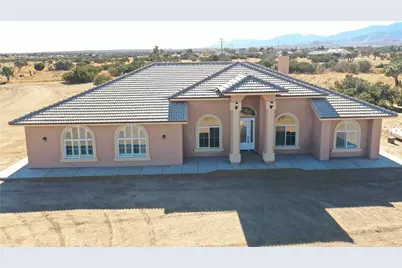 9410 Shasta Road, Phelan, CA 92371 - Photo 1