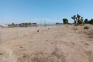 9545 Paramount Rd, Phelan, CA 92371 - Photo 1