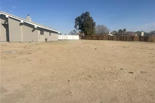 27239 Aspen Ct, Helendale, CA 92342 - Photo 1