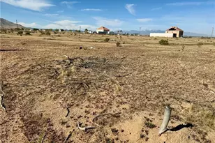 22889 Las Tunas Dr, Apple Valley, CA 92308 - Photo 1