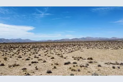 13876 Harrod Rd, Lucerne Valley, CA 92356 - Photo 1