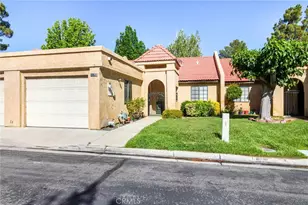 11706 Oak St, Apple Valley, CA 92308 - Photo 1