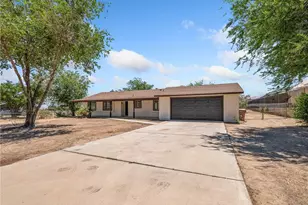 11319 1st Ave, Hesperia, CA 92345 - Photo 1