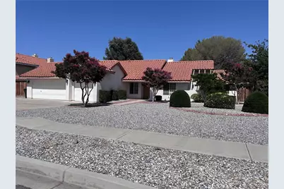 12429 Pocono Pl, Apple Valley, CA 92308 - Photo 1