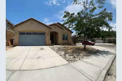 9019 Fremont Court, Oak Hills, CA 92344 - Photo 1