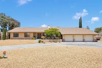 19428 Shasta Road, Apple Valley, CA 92307 - Photo 1