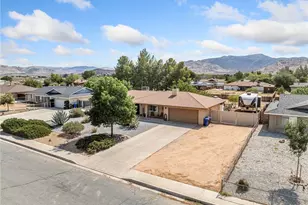 13397 Applewood Rd, Apple Valley, CA 92308 - Photo 1