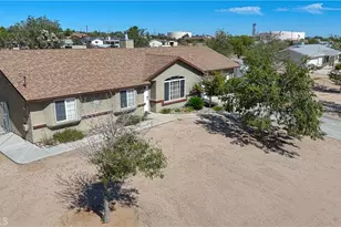 10834 9th Ave, Hesperia, CA 92345 - Photo 1