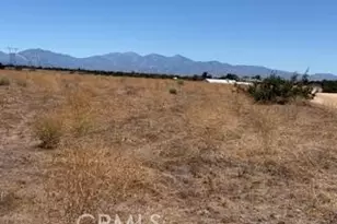 13025 Stuveling, Oak Hills, CA 92344 - Photo 1