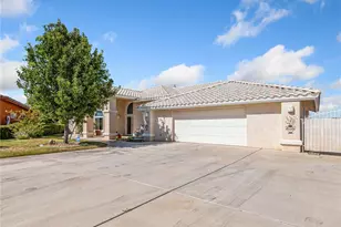 14526 Galleon Ln, Helendale, CA 92342 - Photo 1