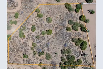 10624 Cedar Street, Oak Hills, CA 92344 - Photo 1